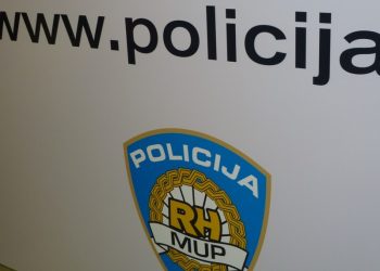 policija 1 1290517243