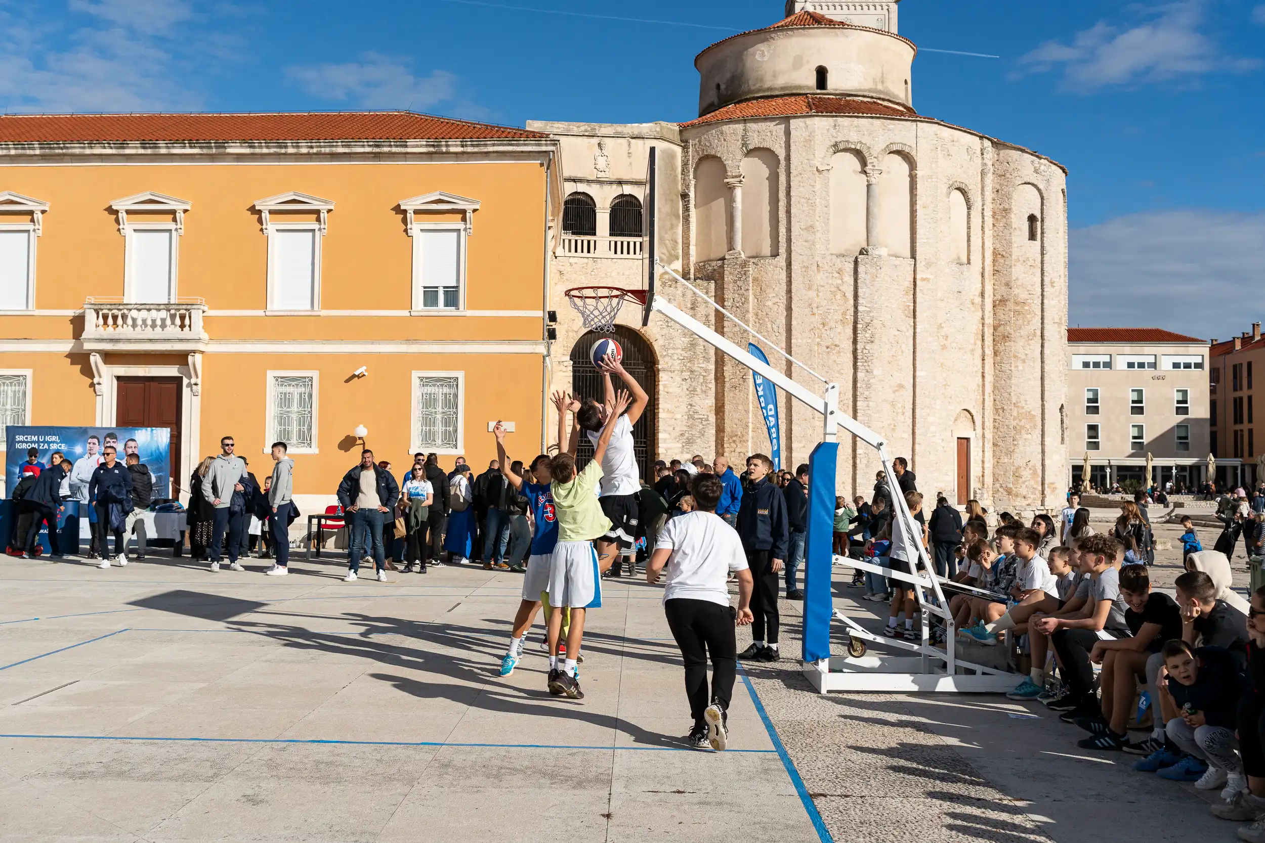 ugruga grad kosarke zadar je nas forum donat 13