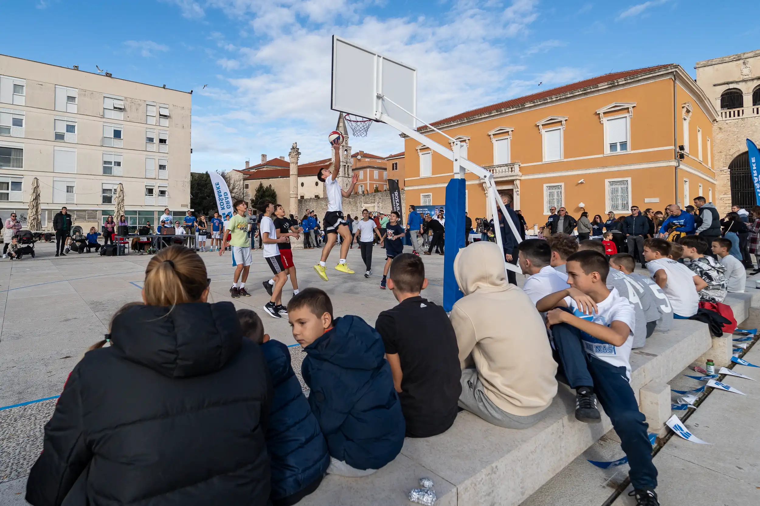 ugruga grad kosarke zadar je nas forum donat 22