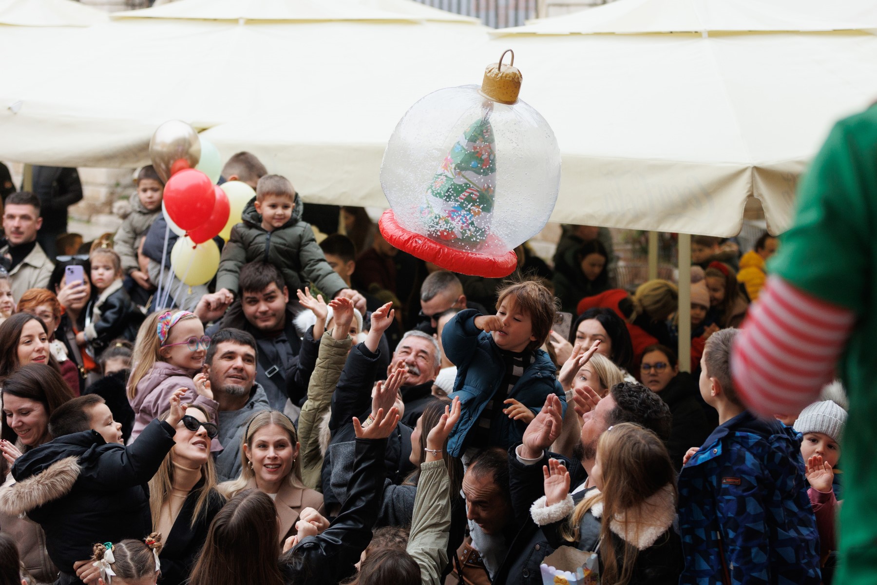 11 Djecji docek Nove godine Narodni trg 31.12.2024 Foto Bojan Bogdanic