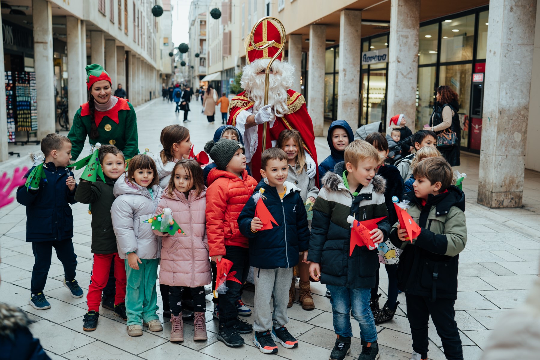 15 Promenada sv. Nikole Advent u Zadru 6.12.2024 Foto Matija Lipar