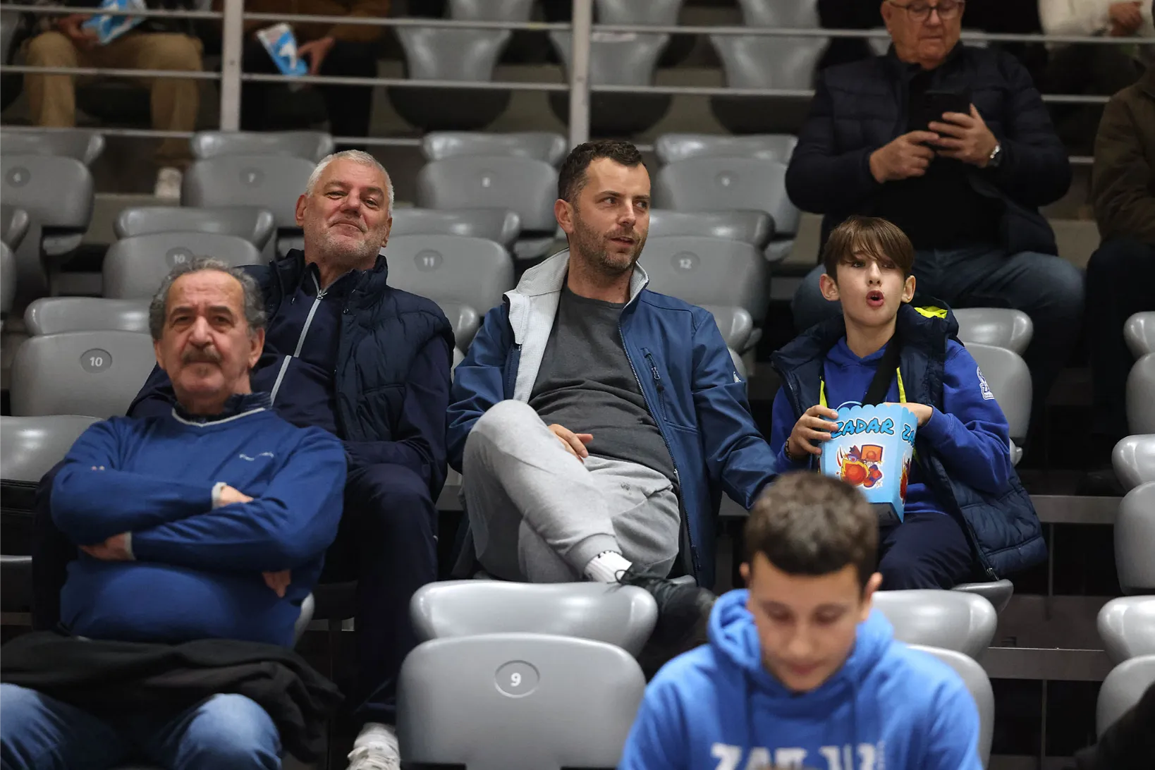 kk zadar kk cibona 100125 12