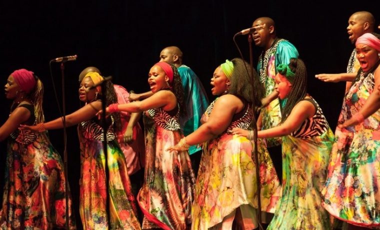 Soweto_Gospel_Choir_in_Graz_8_(cropped)