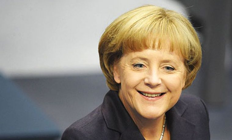 merkel1_1229327736.jpg