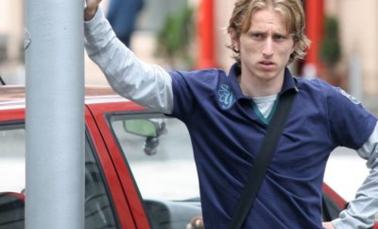 modric_na_ulici_02_1308393362.jpg